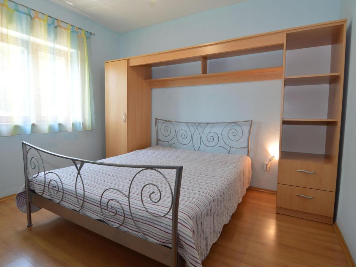 Apartment Mira By Interhome Mirce Esterno foto