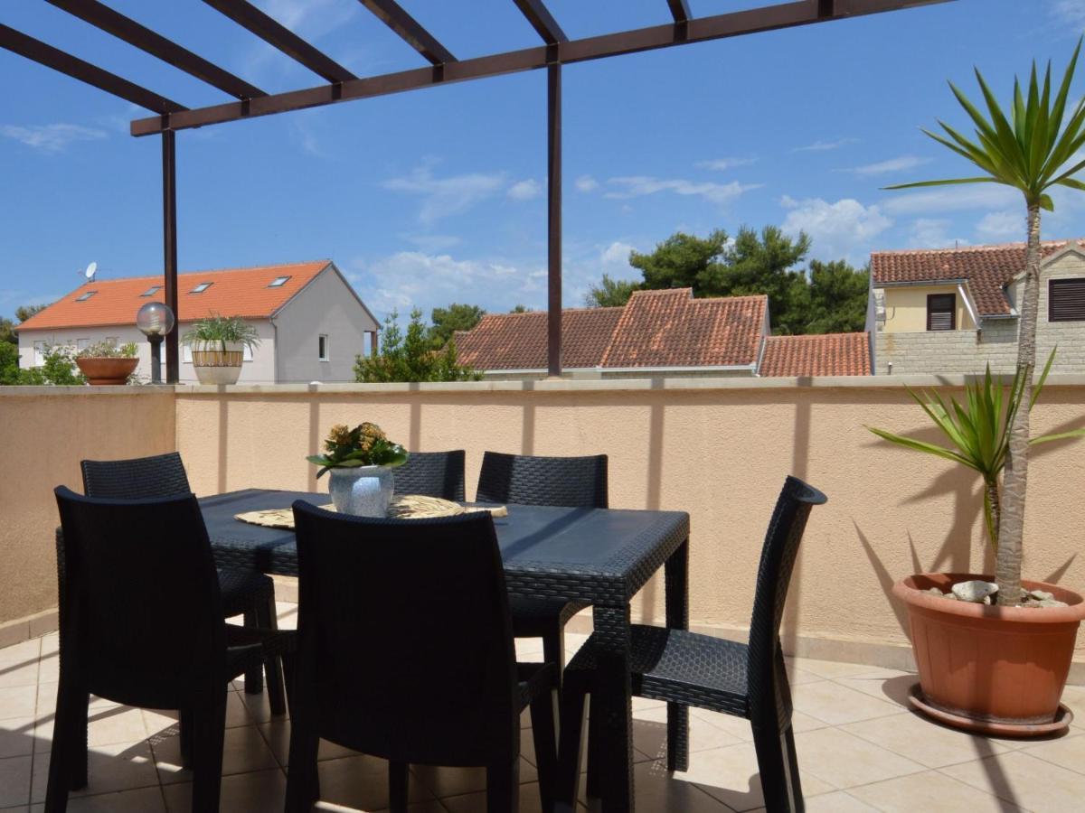Apartment Mira By Interhome Mirce Esterno foto